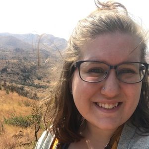 Meet your Posher, Lydia